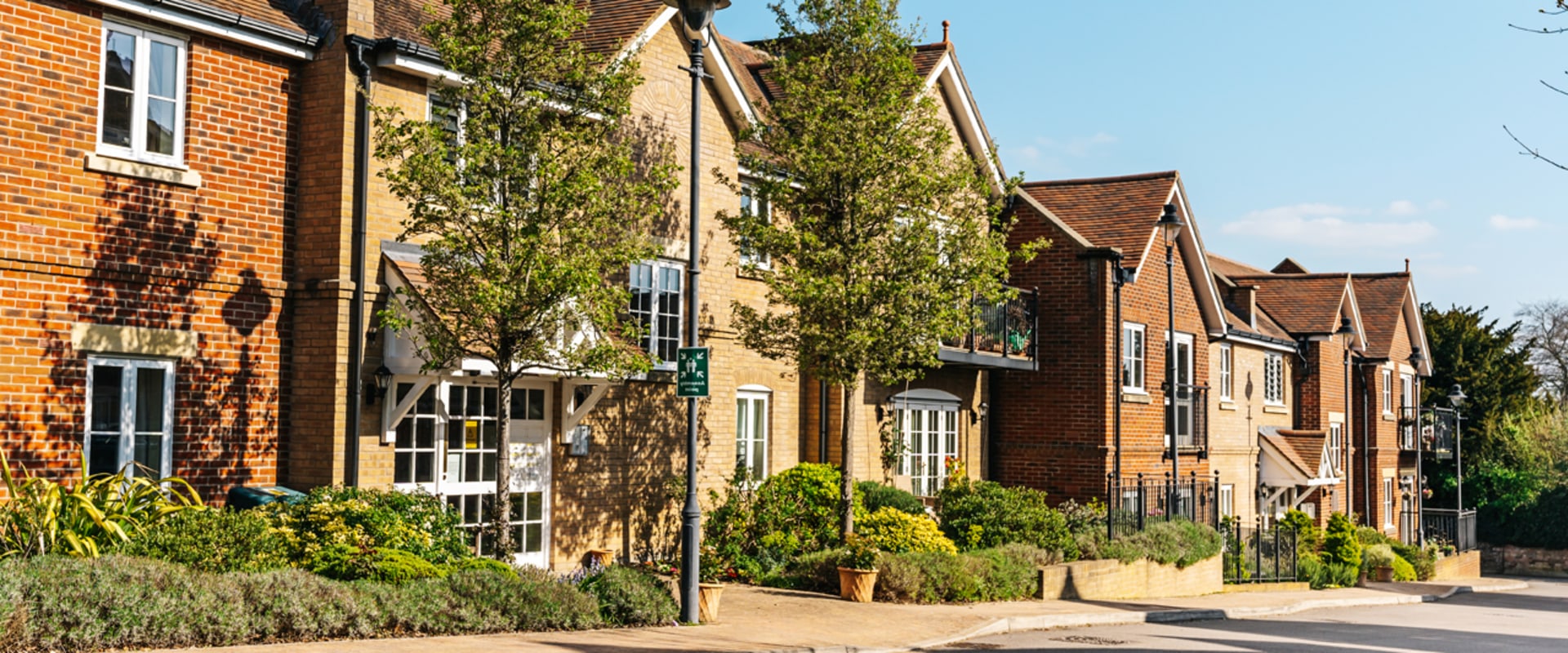 Locations of Markets in Crawley