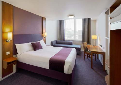 Explore the Manor Royal Hotel: Luxury Accommodations in Crawley